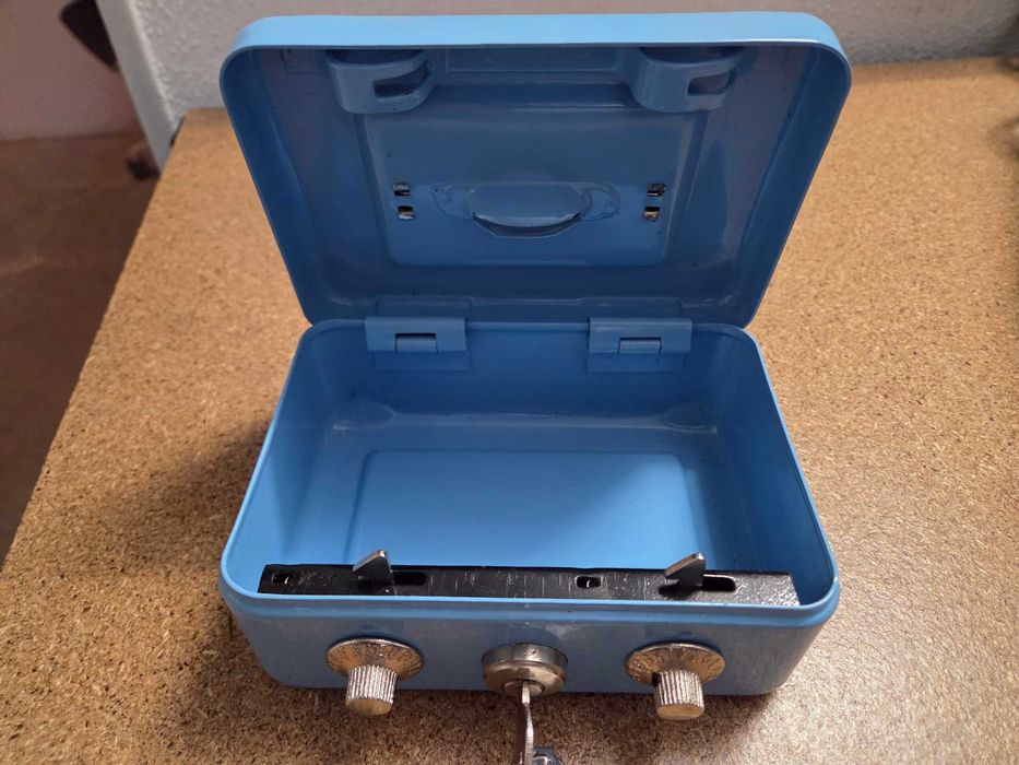 Cofre Mealheiro com segredo