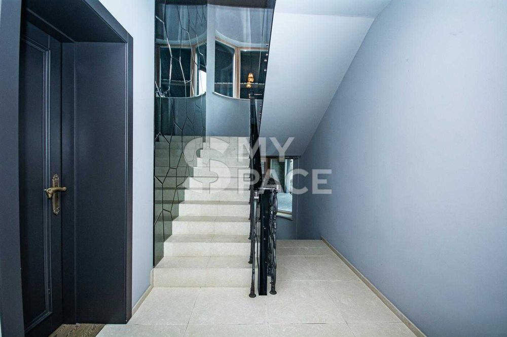 Ексклюзивний будинок Радченка Совки Солом'янка пр. Лобановскього відео