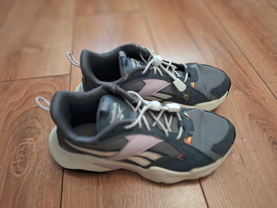 Damskie sneakersy Reebok rozmiar 37
