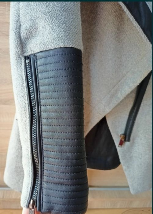 Siper Płaszcz damski na zamek Bershka roz s