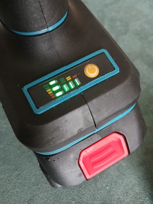 Szlifierka akumulatorowa, 2 akumulatory