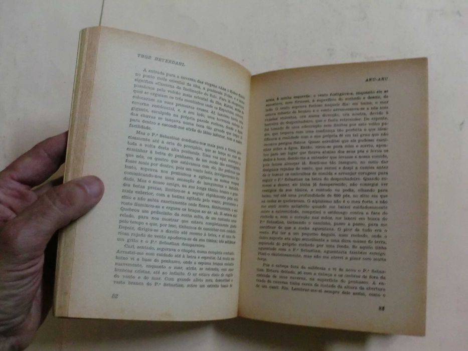 Aku-Aku. O segredo da Ilha da Páscoa. 
de Thor Heyerdahl