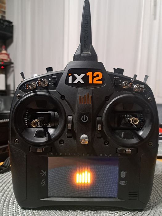 Nadajnik Spektrum iX12 + WS2000 + 16GB