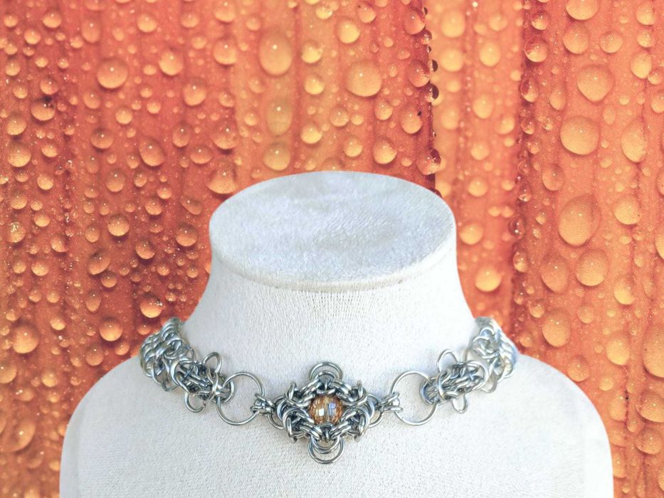 Rękodzieło choker chainmail stal chirurgiczna złoty fasetowany koralik