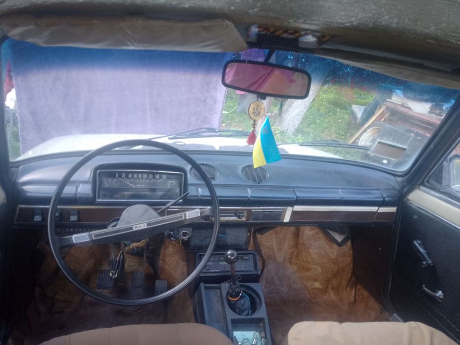 Продам ВАЗ 21011