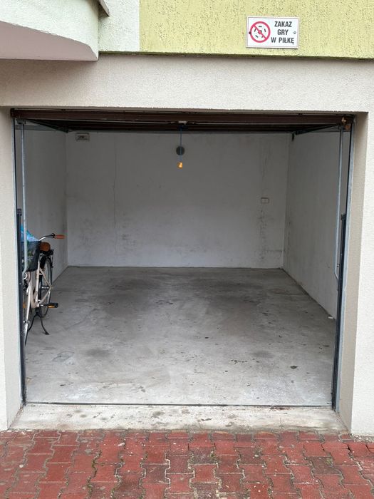 Sprzedam garaż 19,6 m2 Podolszyce Południowe