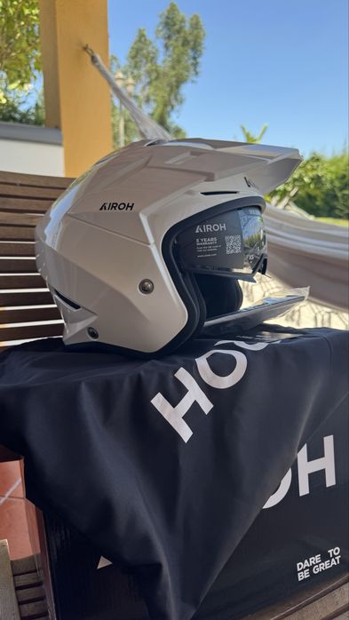 Capacete Airoh Kombakt Branco XL