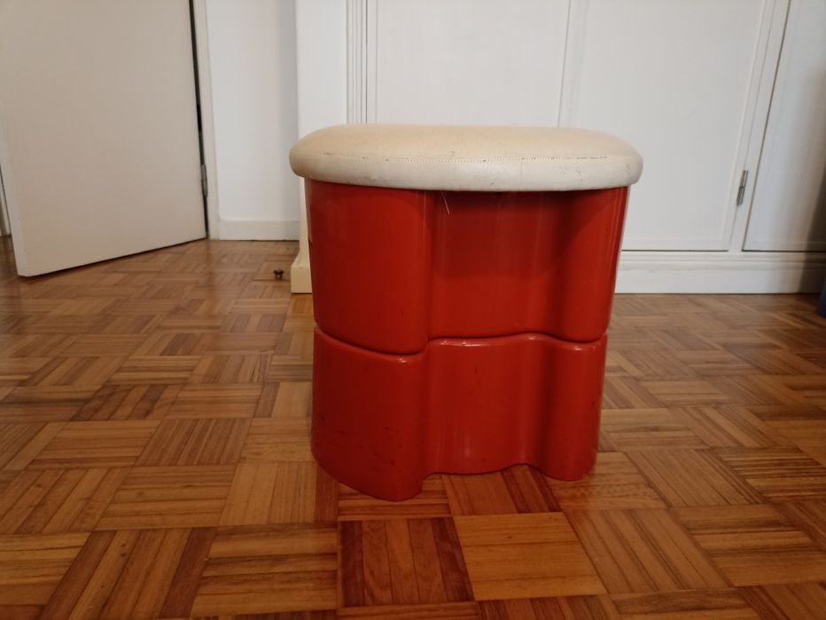 Banco Vintage Invulgar