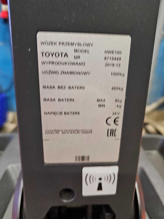 Paleciak elektryczny wózek widłowy lekki Toyota HWE100 rok 2019 UDT