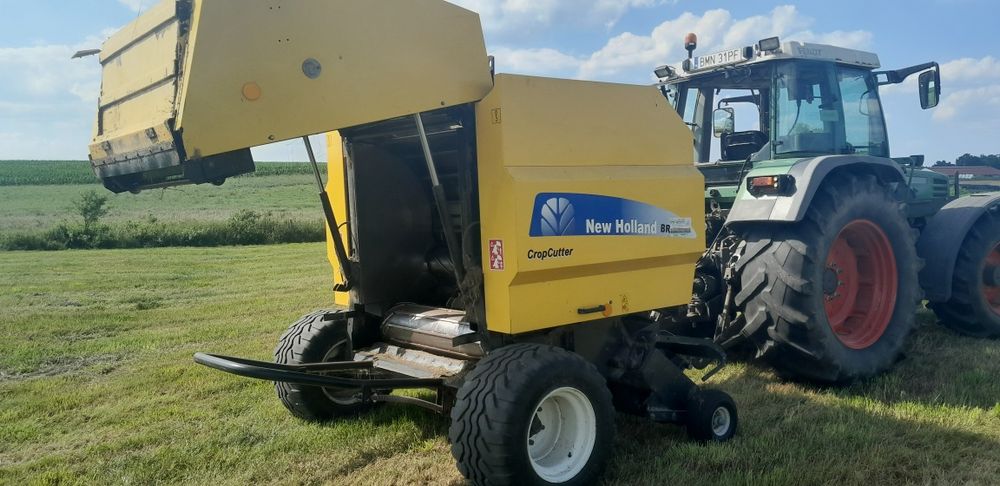 Prasa belująca New Holland 6090