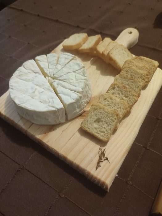 Tábuas de madeira para servir