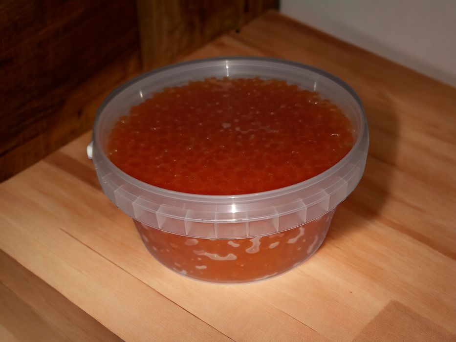 Ікра імітована червона та чорна