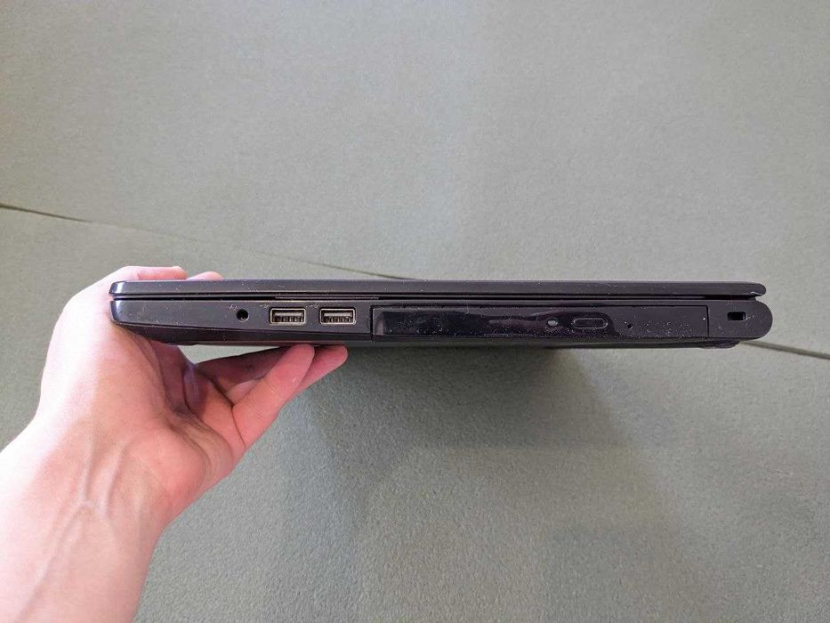 Ноутбук Dell Inspiron 15-3552 (Intel N3060/4Gb/SSD 120Gb+HDD 500Gb)