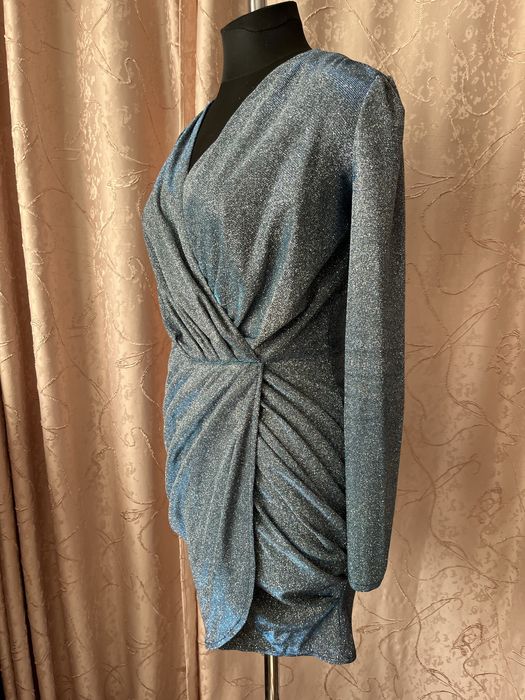 Сяюча сукня