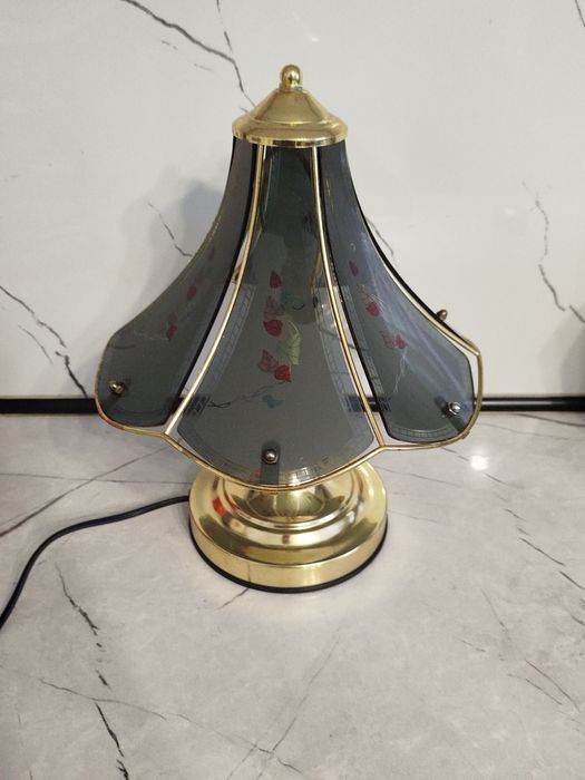 Настільна лампа, настольная лампа