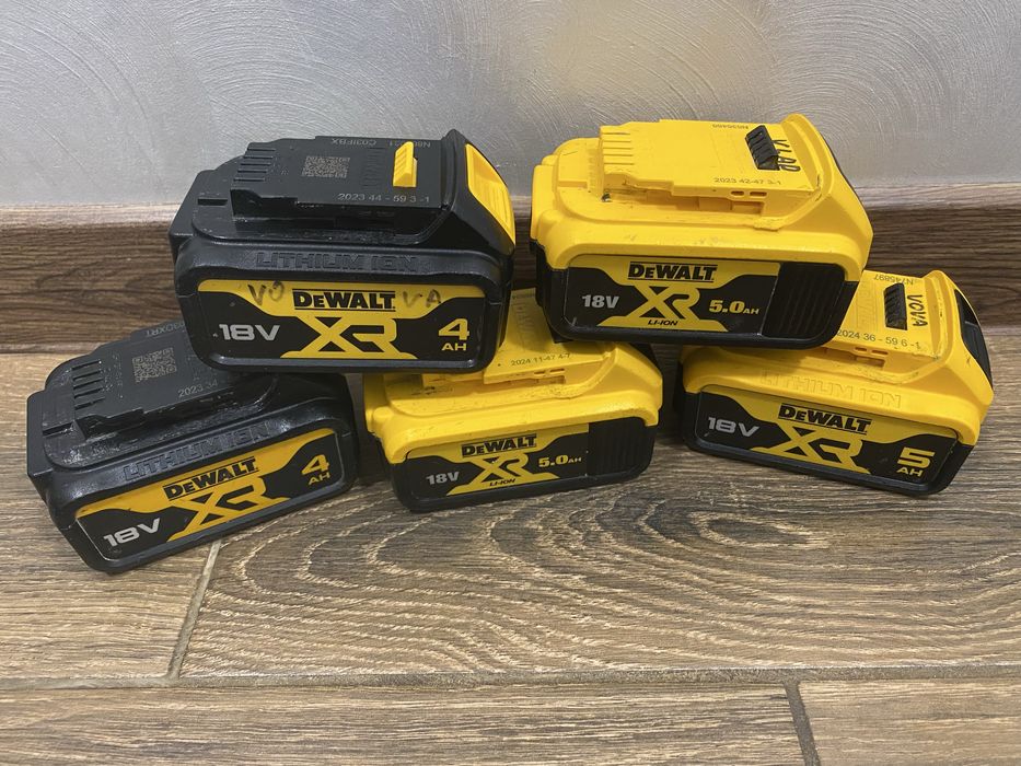 Акумулятор DeWalt 4.0Ah 5.0Ah