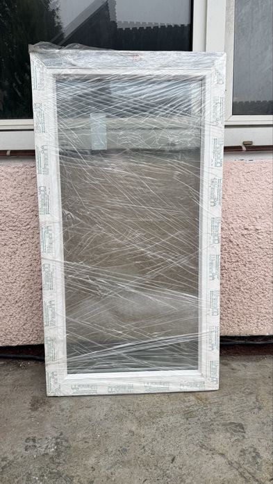 Okno PCV 110cm x 60cm