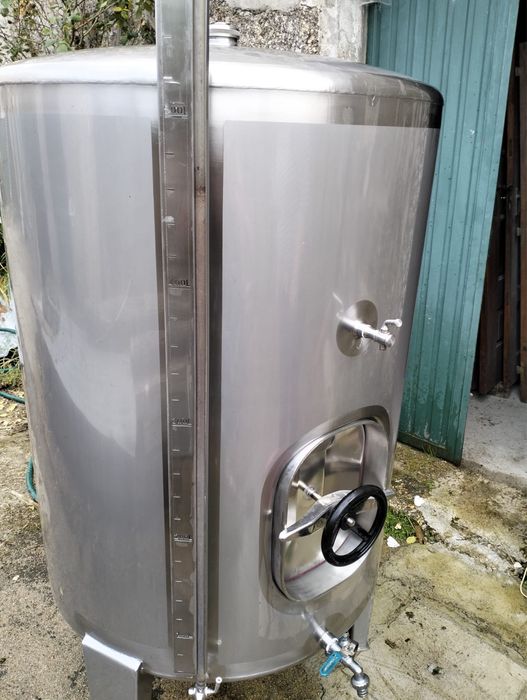 Cuba de inox 500 L, como nova.
