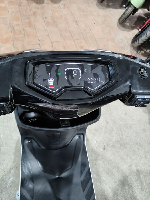 Електроскутер TAILIG T 70 2000W 36AH