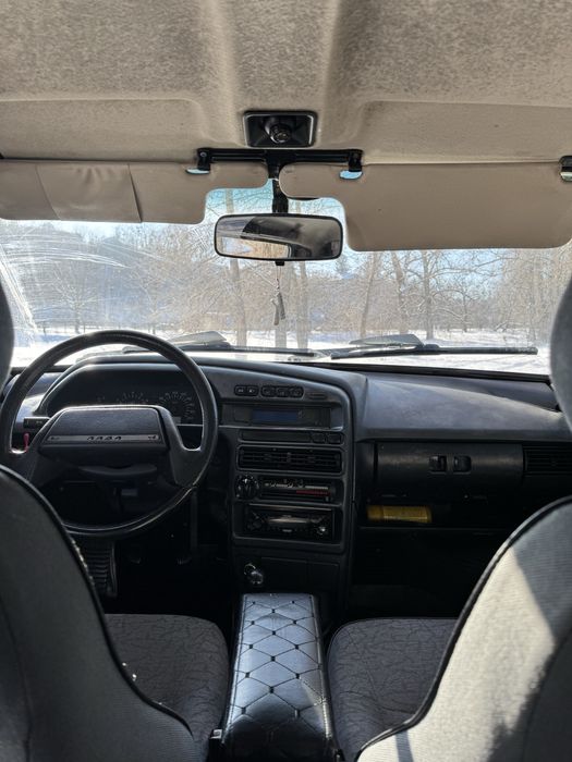 Автомобіль ВАЗ 2115