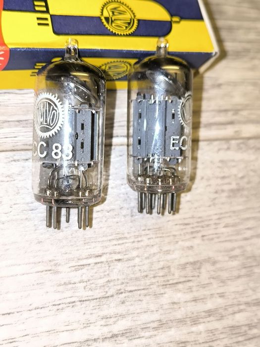 Радіолампи ЕСС83 / 12AX7,  ЕСС82 ,ЕСС81