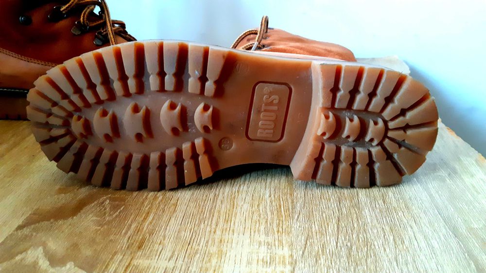 Buty zimowe trapery miodowe damskie ROOTS  Canada kożuszek