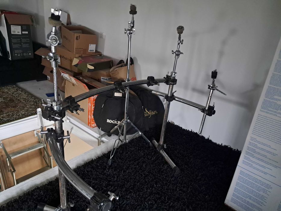 Bateria Pearl export +Rack+pratos/case+tarola extra