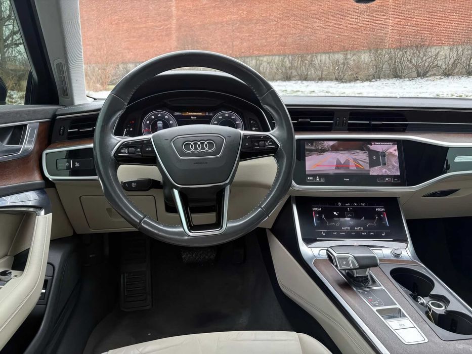 Audi A6 45 TFSI quattro Premium Plus      2020