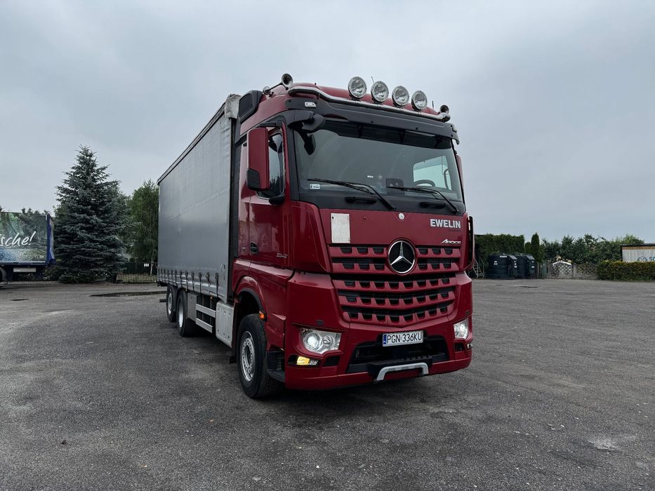 Mercedes-Benz