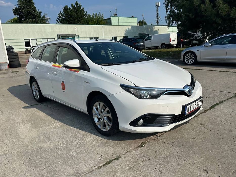 Toyota Auris Toyota Auris 2017 - LPG - Licencja TAXI Warszawa - Gotowa do pracy