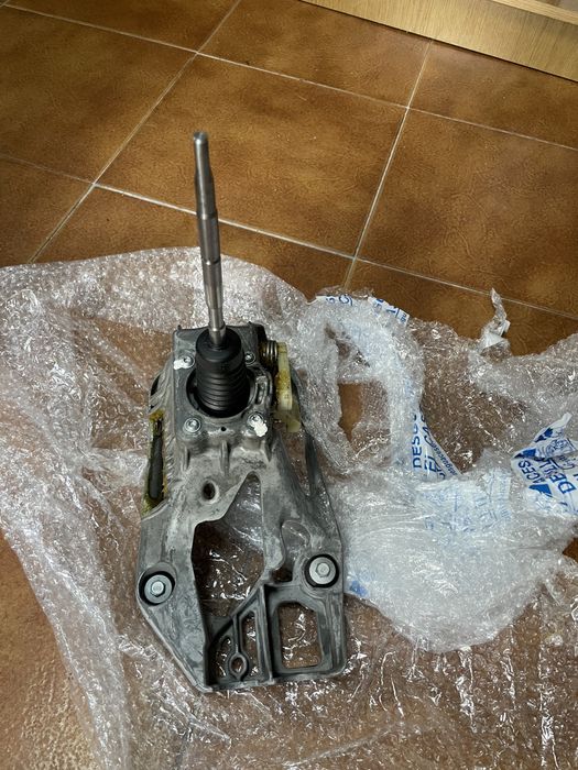 Alavanca e estrutura 6V Mercedes B200 (W245)