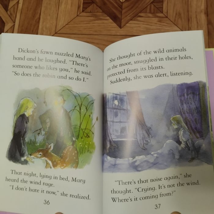Книга The Secret Garden автор Lesley Sims