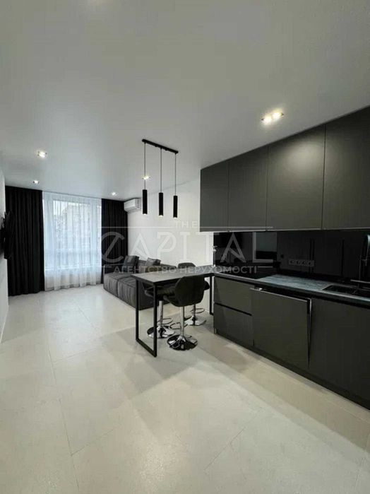 НИЗЬКИЙ ПОВЕРХ Оренда квартири з ГАРДЕРОБНОЮ в елітному ЖК White Lines