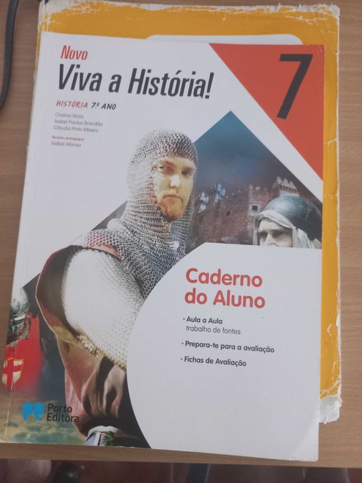 Cadernos de actividades 7°Ano Ciências Francês Inglês e outros