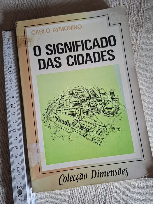 livro de arquitetura O Significado das Cidades