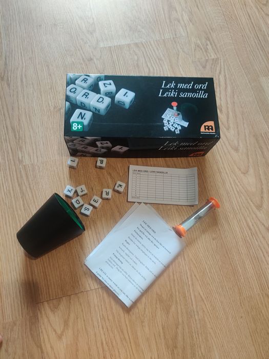Настільна гра "Lek med ord / Leiki sanoill" (Гра в слова)