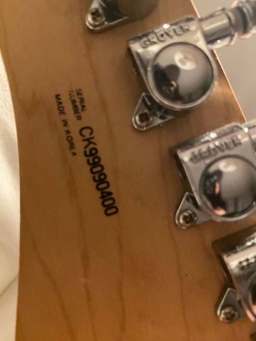 Guitarra washburn