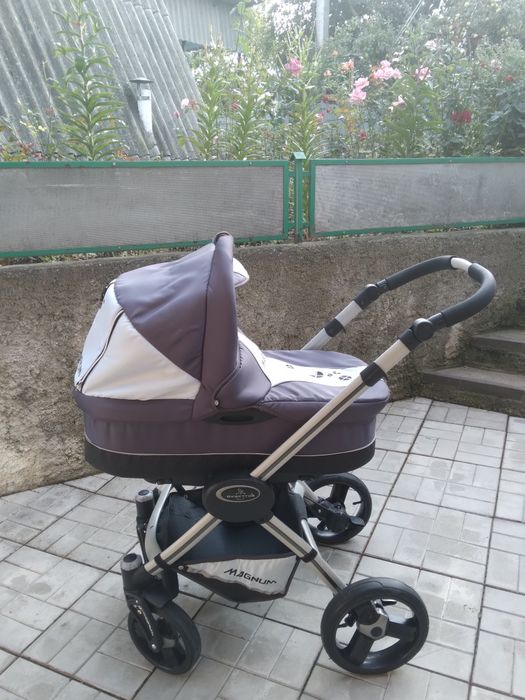 Продам детскую коляску