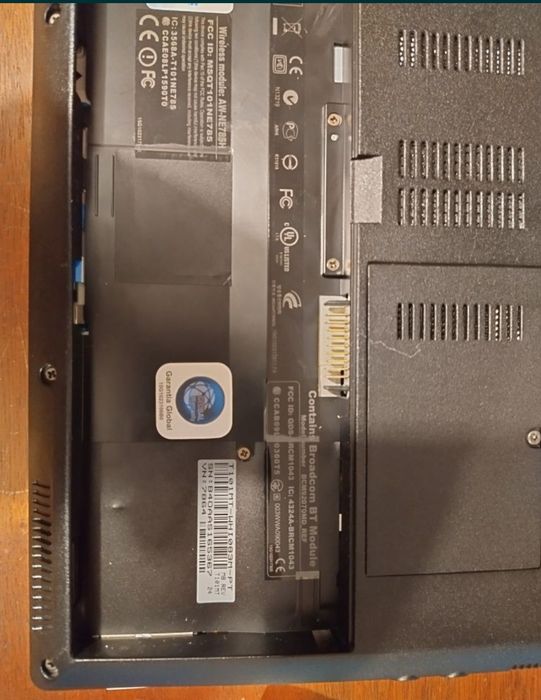 Portátil ASUS ecrã rotativo