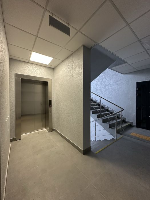 Продаж 2 кім.квартири ,новобудова здана .ЄОселя 89тис..