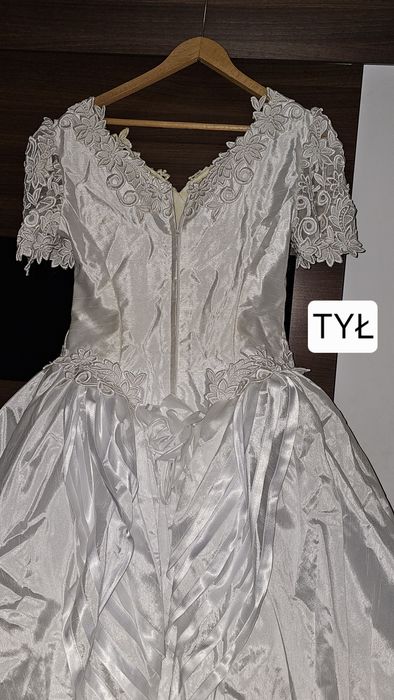 Suknia ślubna w stylu Vintage -  koronka -  r. 38-40 - do odświeżenia