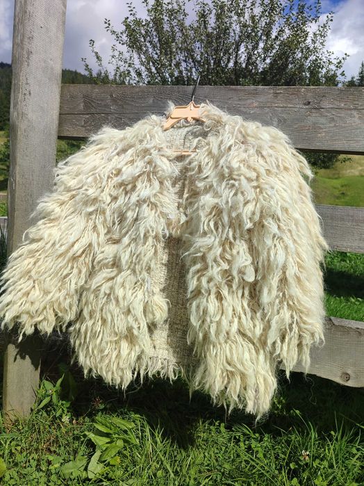 Гуня з овечої шерсті.Ручна робота.