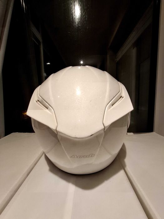 Capacete branco AIROH