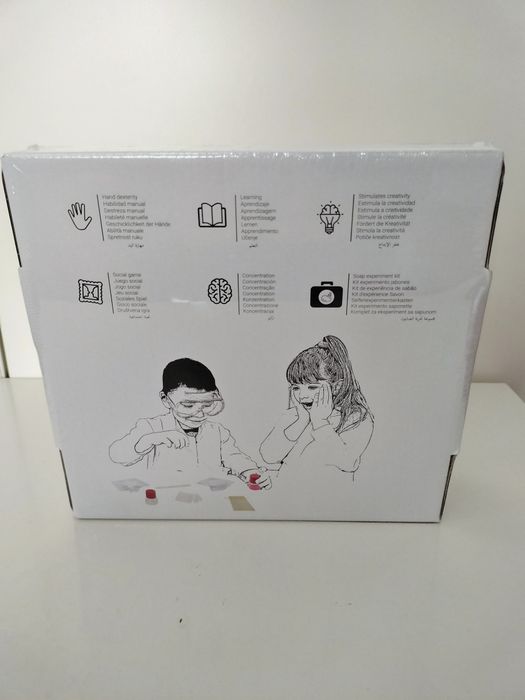 Brinquedos - kit experiências para fazer sabonetes