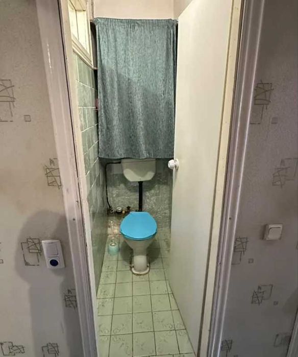 Продам двокімнатну квартиру на Соборній