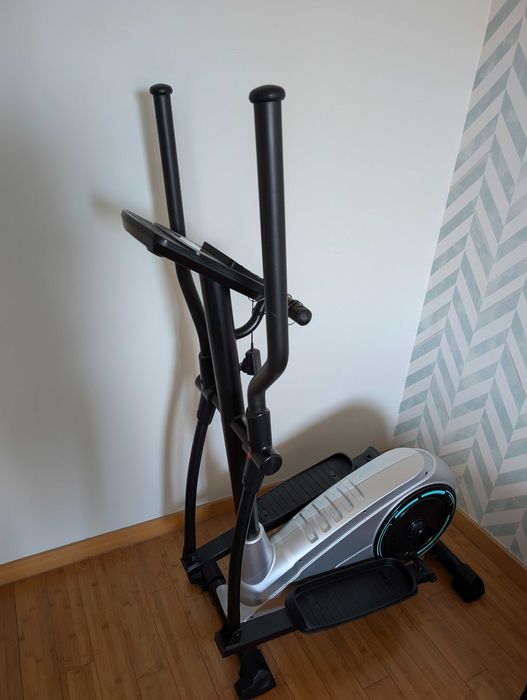 Bicicleta Elíptica Bluefin Curv 2.0 Bluetooth