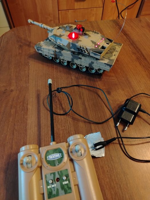 Czołg na sterowanie leopard