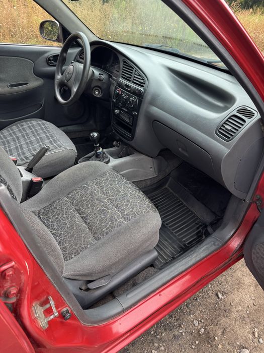 Daewoo Lanos 1.5