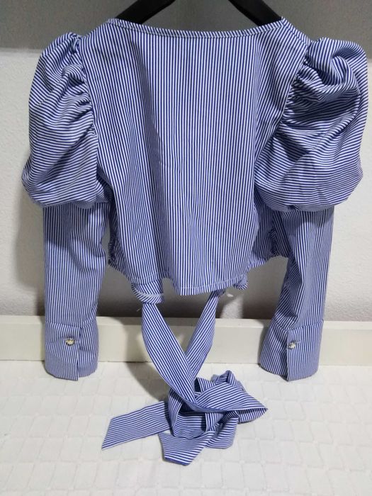 Camisola/blusa tipo Bolero "My Studio SRL"