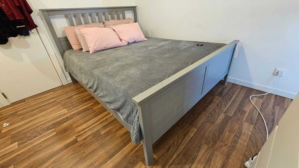 Cama Casal IKEA HEMNES com Estrado 160x200 cm